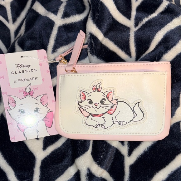 Disney Handbags - Disney Marie Cat coin Wallet